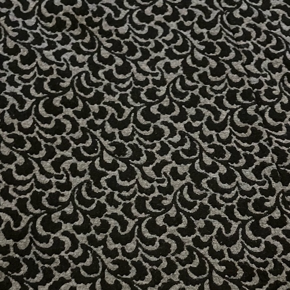 Loft short sleeve A-line patterned dress size 4 - Picture 9 of 9